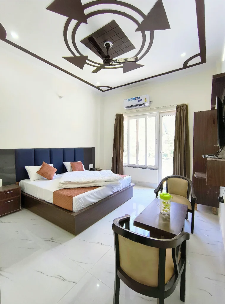 Premium River View Suite