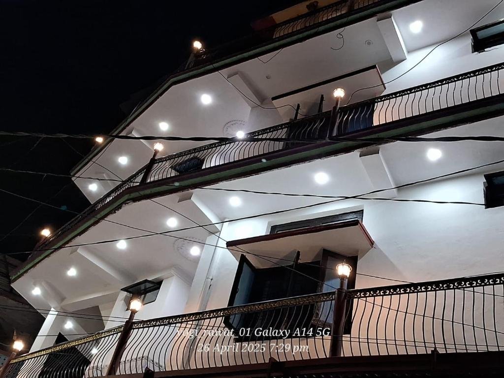 Hotel Shivdev