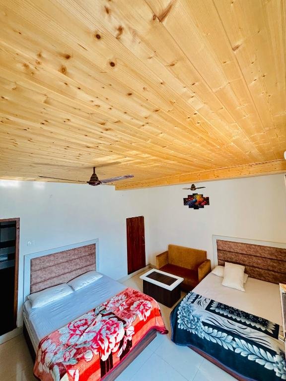 Quadruple Room with Lake View