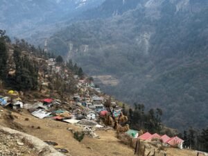 Agora Travel Guide – Gateway to Dodital Trek, Homestays, Best Time, Weather & Complete Visitor Information