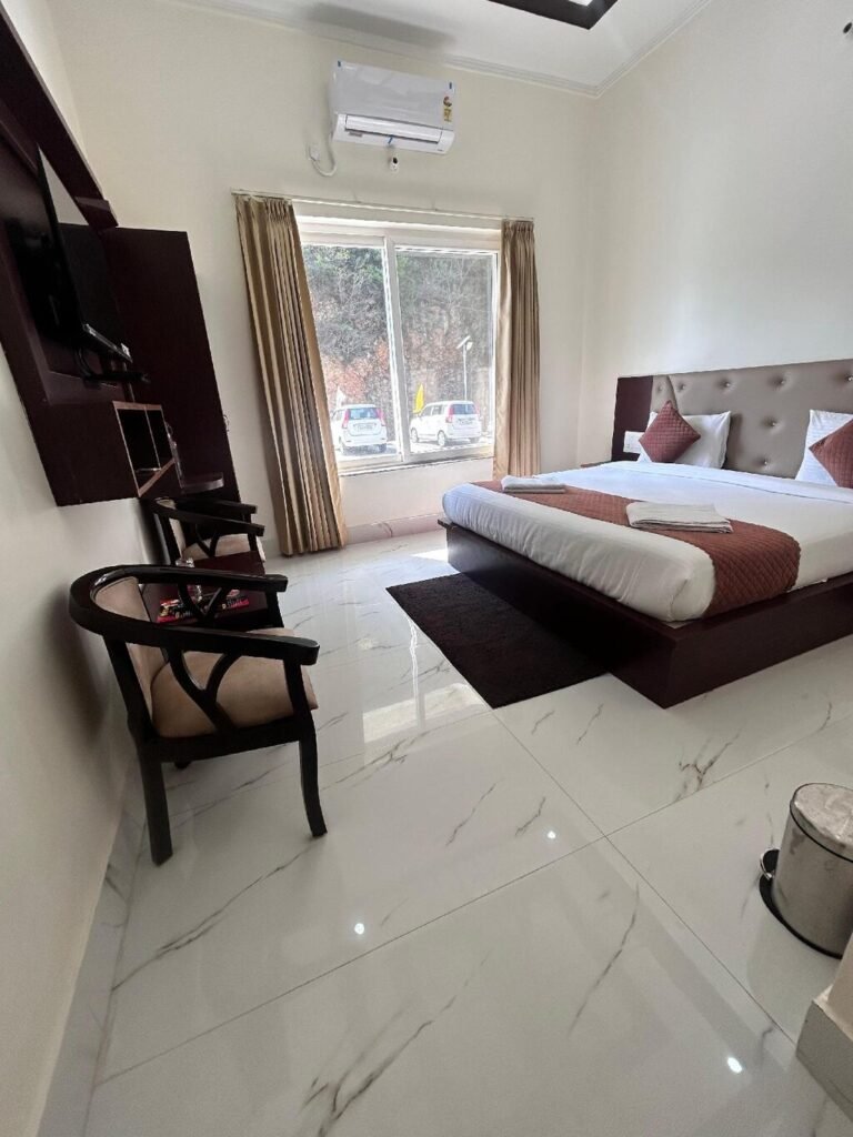 Mountain Deluxe Room