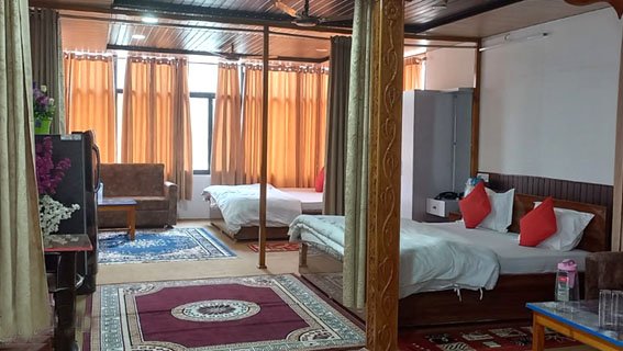 Family Suite Room (Deluxe AC)