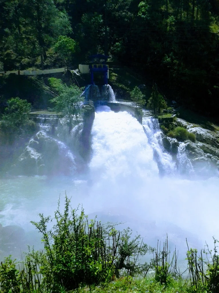 Maneri Travel Guide – Dam, Reservoir, Best Time, Weather, Attractions & Complete Visitor Information